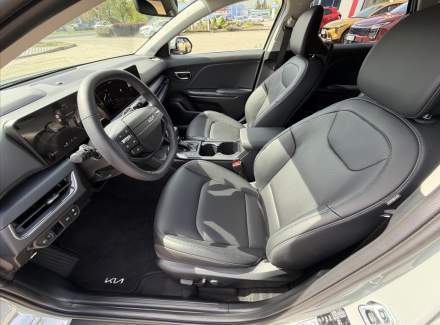 Kia - K4