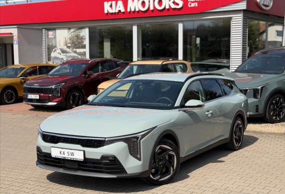 Kia - K4