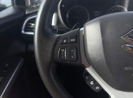 Suzuki - SX4