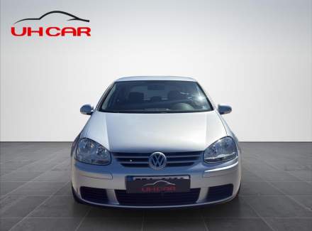 Volkswagen - Golf
