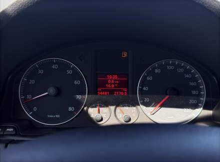 Volkswagen - Golf