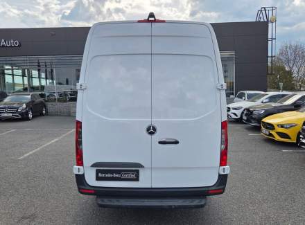 Mercedes-Benz - Sprinter