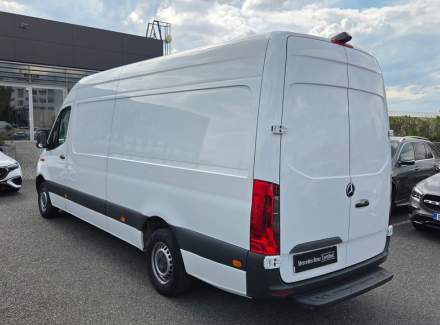 Mercedes-Benz - Sprinter