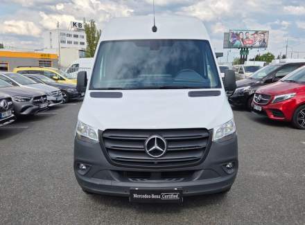 Mercedes-Benz - Sprinter
