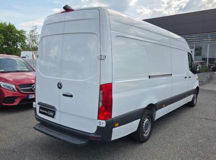 Mercedes-Benz - Sprinter