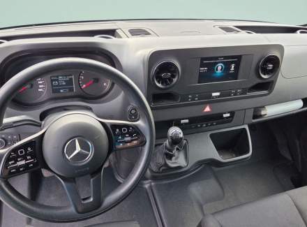 Mercedes-Benz - Sprinter