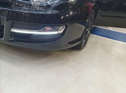 Renault - Laguna
