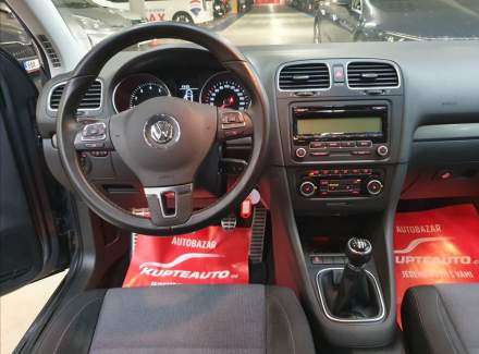 Volkswagen - Golf