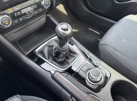 Mazda - 3