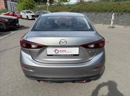 Mazda - 3