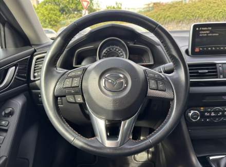 Mazda - 3