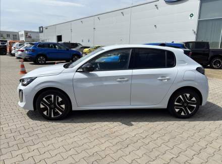 Peugeot - 208