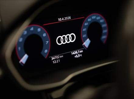 Audi - Q3