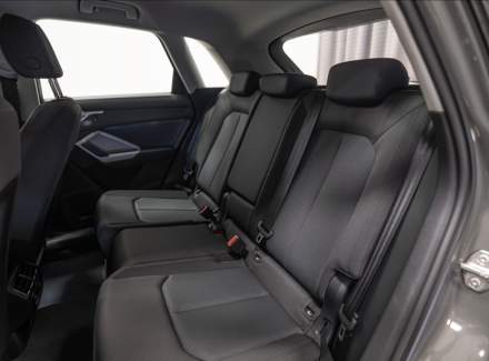 Audi - Q3