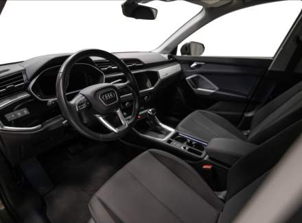 Audi - Q3