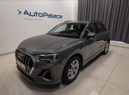 Audi - Q3
