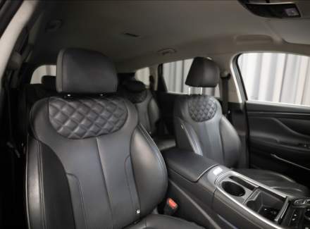 Hyundai - Santa FE