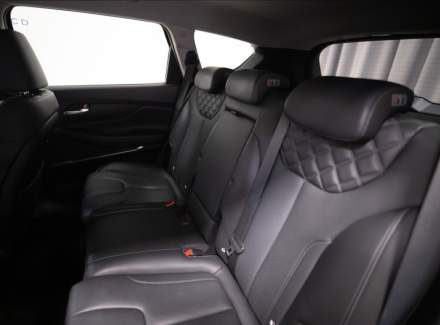 Hyundai - Santa FE