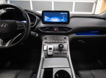 Hyundai - Santa FE