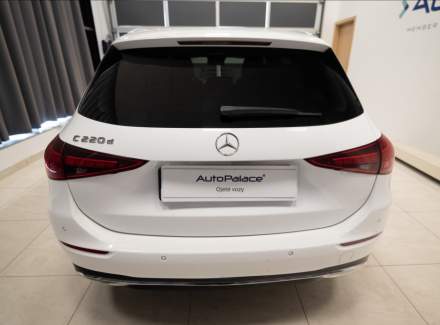 Mercedes-Benz - C-class
