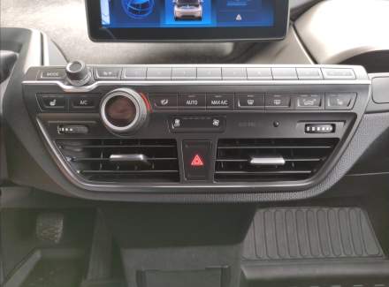 BMW - i3