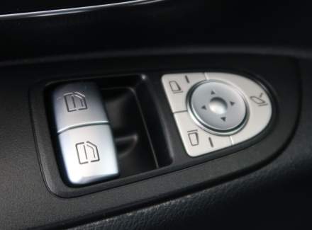Mercedes-Benz - Vito