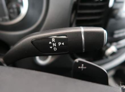 Mercedes-Benz - Vito