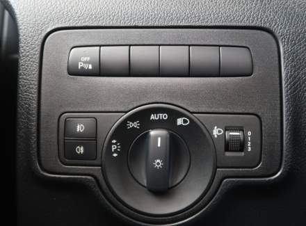 Mercedes-Benz - Vito