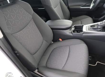 Toyota - RAV 4