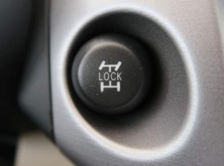 Toyota - RAV 4