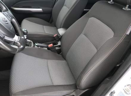 Suzuki - Vitara