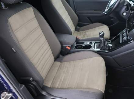 Volkswagen - Touran