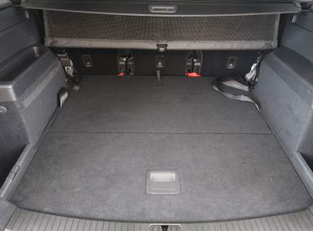 Volkswagen - Touran