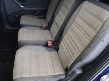 Volkswagen - Touran