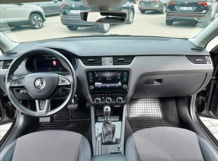 Škoda - Octavia