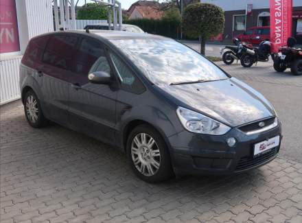 Ford - S-MAX