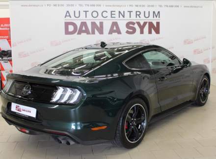 Ford - Mustang