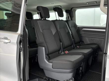 Volkswagen - Caravelle