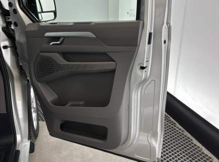 Volkswagen - Caravelle