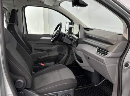 Volkswagen - Caravelle