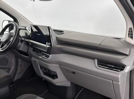 Volkswagen - Caravelle