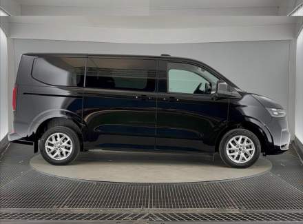 Volkswagen - Caravelle