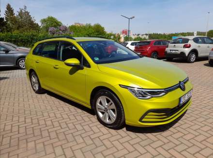 Volkswagen - Golf