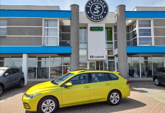 Volkswagen - Golf