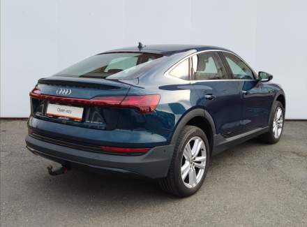Audi - E-tron