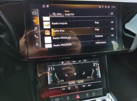 Audi - E-tron