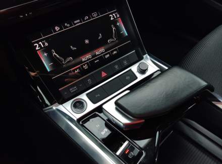 Audi - E-tron