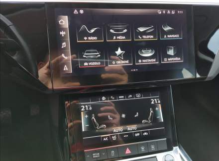 Audi - E-tron