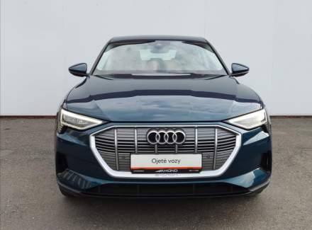 Audi - E-tron