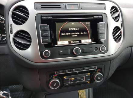 Volkswagen - Tiguan